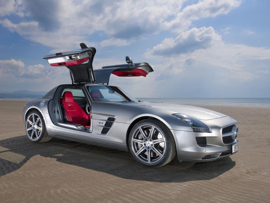 Mercedes-Benz SLS AMG (UK) '2010